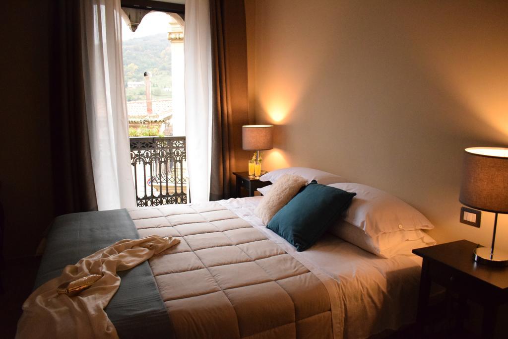 Cento Tari' Guest House Castiglione De Sicilia Bagian luar foto